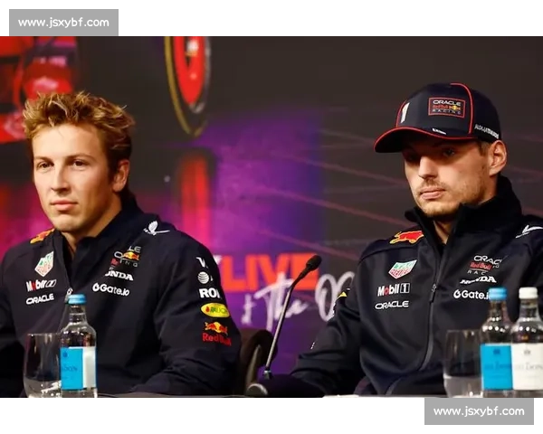 看F1电竞官方赛事，体验肾上腺素飙升的快感！